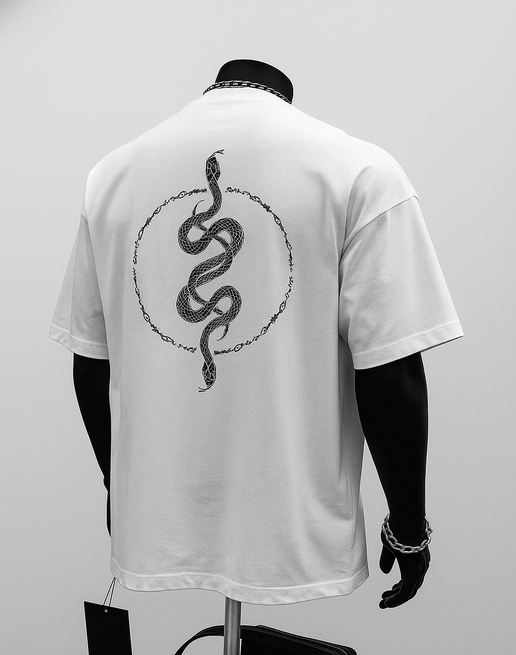 FUNKURE - SERPENT EMBLEM TEE